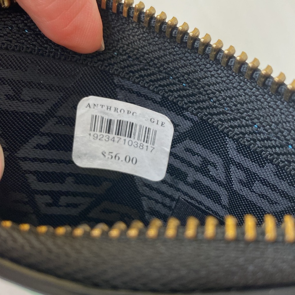 Kurt Geiger Cardholder - Picture 4 of 4